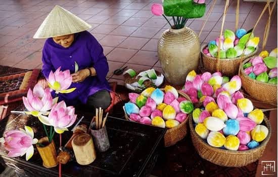 Tour nửa ngày thăm các làng nghề truyền thống ở Huế